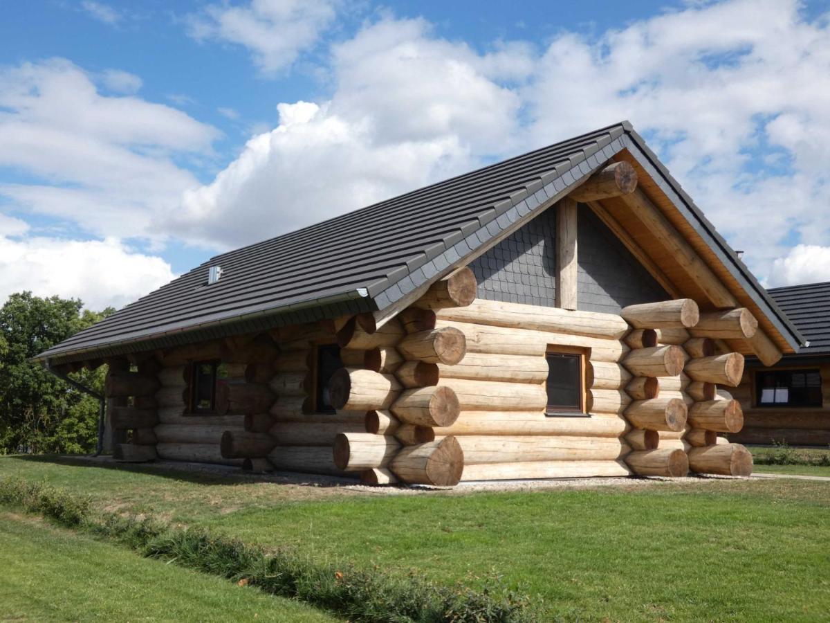 Naturstammhaus Tollensesee Groß Nemerow Exterior foto